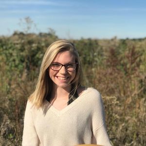 Meet your Posher, Mary-jay